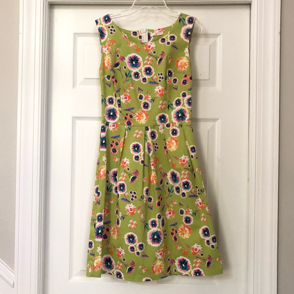 Vivat Fit & Flare Sleeveless Floral Dress